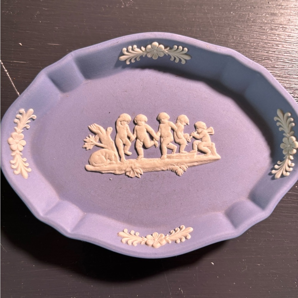 Blue Jasperware Trinket Dish with White Relief - Picture 2 of 4